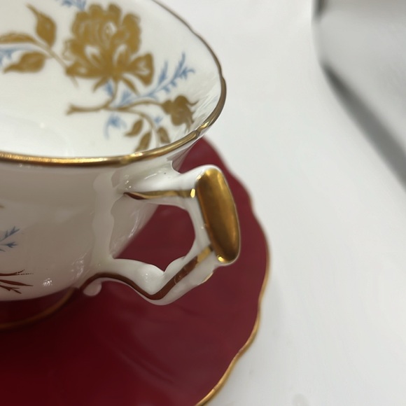 Vintage Aynsley teacup & saucer set - Picture 8 of 8